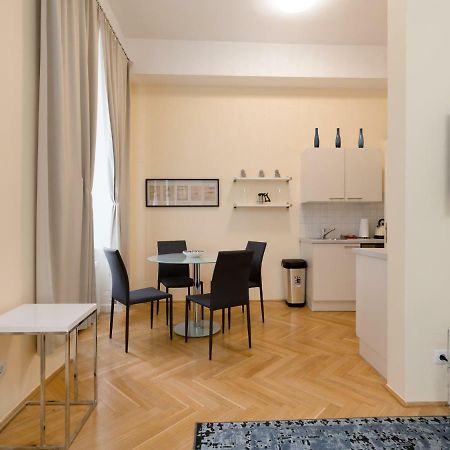 Vienna Apartment Stadtpark エクステリア 写真