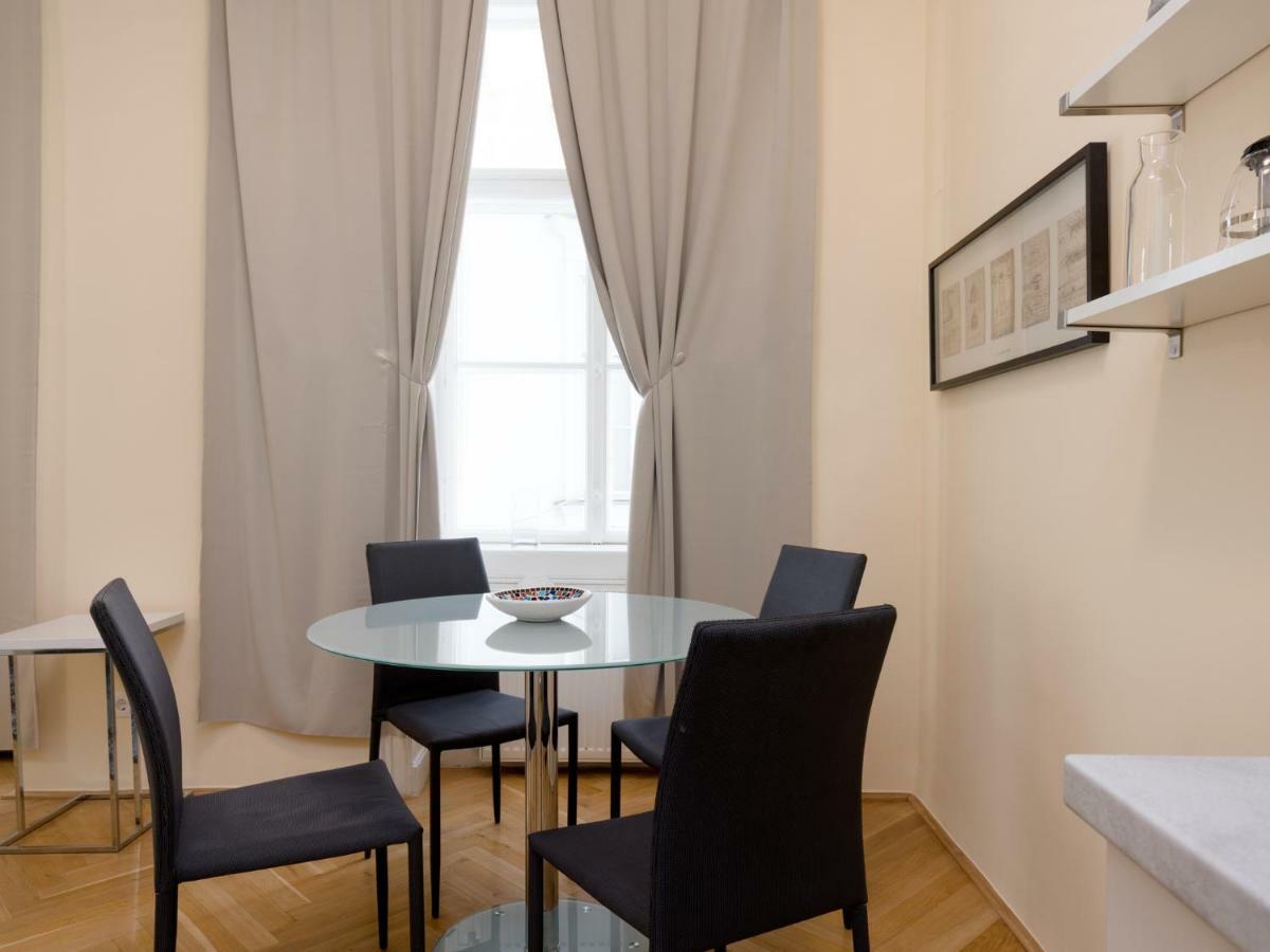 Vienna Apartment Stadtpark エクステリア 写真